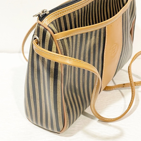 Classic Vintage Fendi Brown Pin Stripe Zippered Crossbody Shoulder Bag‎